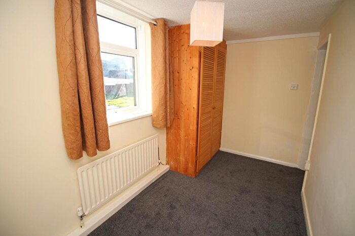 2 Bedroom Flat To Rent In Creighton Avenue, Kenton, Newcastle Upon Tyne., NE3