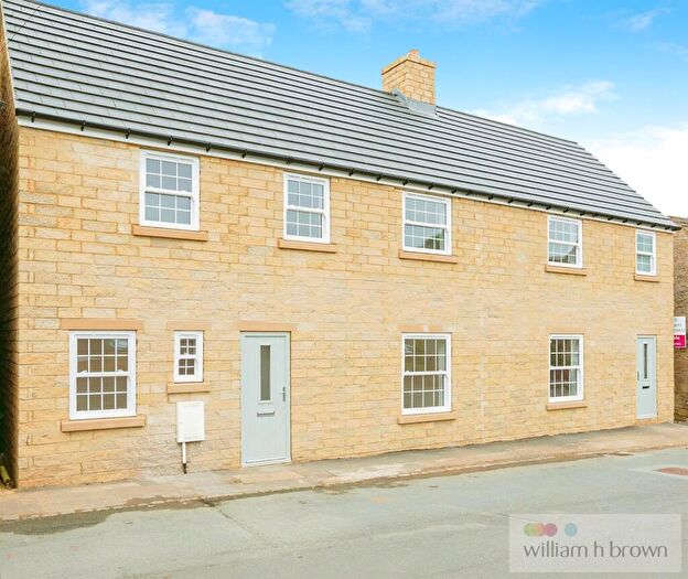 3 Bedroom Semi-Detached House For Sale In Cardigan Mews, Stanion, Kettering, NN14