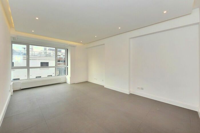 3 Bedroom Flat To Rent In Porchester Gate, Bayswater, W2