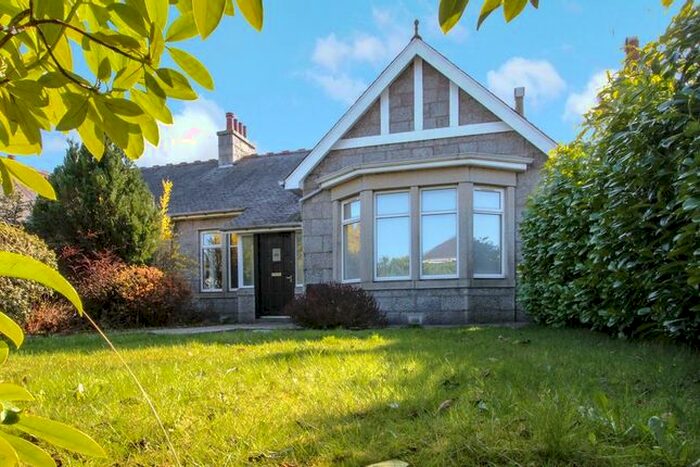 3 Bedroom Semi-Detached House For Sale In Queens Road, Aberdeen AB15