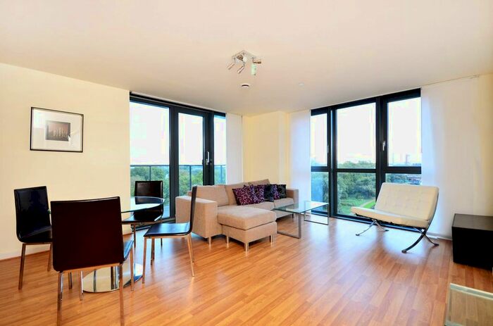 2 Bedroom Flat To Rent In Sky Apartments, Homerton, London, E9