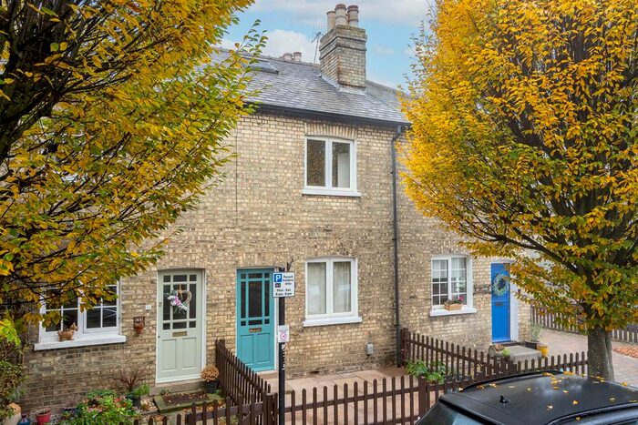 3 Bedroom Property To Rent In Oldhall Street, Hertford, SG14