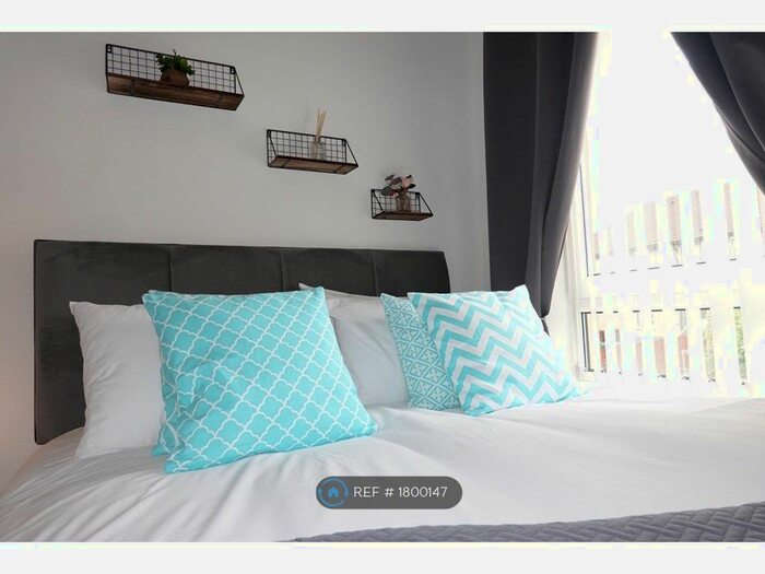 4 Bedroom Flat To Rent In Lady Wilson Street, Airdrie, ML6