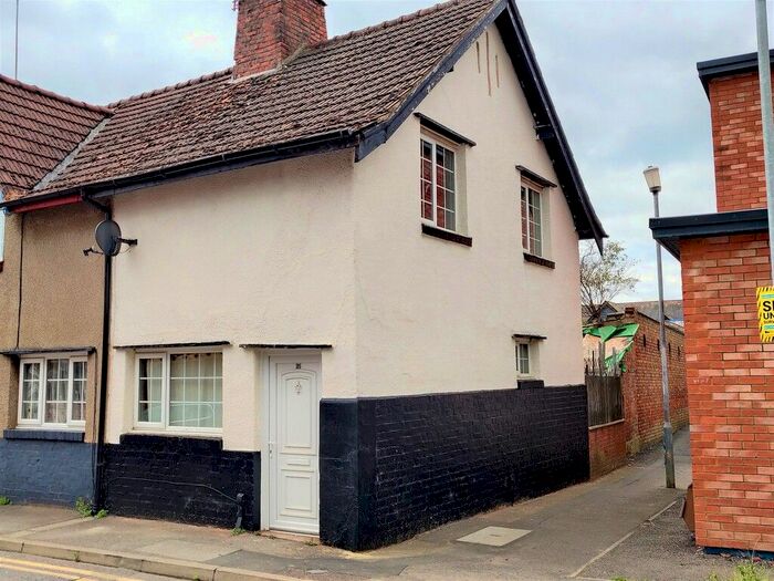 1 Bedroom End Of Terrace House To Rent In St. Andrews Street, Kettering, NN16