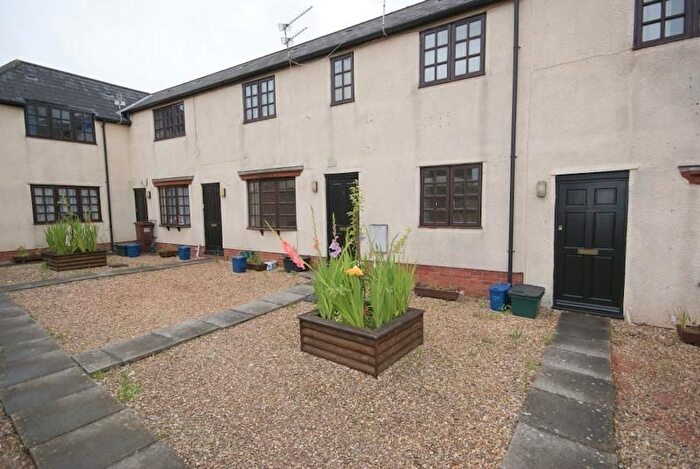 1 Bedroom Flat To Rent In Globe Court, Cullompton, Devon, EX15