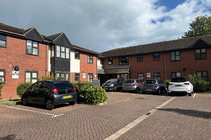 1 Bedroom Flat For Sale In Queen Street, Deal, CT14