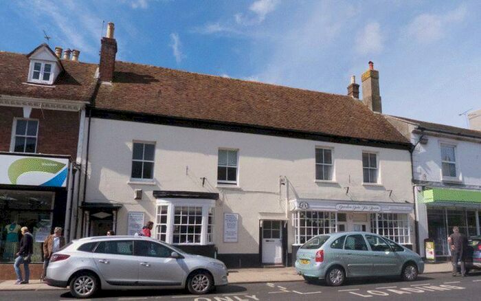 2 Bedroom Flat To Rent In Wareham, BH20