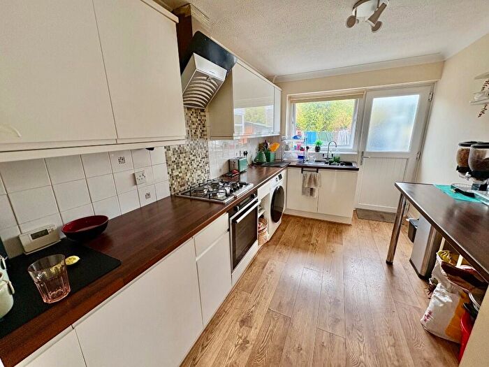 2 Bedroom Detached Bungalow For Sale In Benyon Grove, Peterborough, Cambridgeshire, PE2