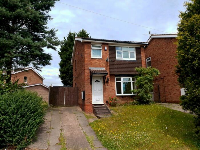 3 Bedroom Detached House To Rent In Moseley Road, Willenhall, West Midlands, WV13