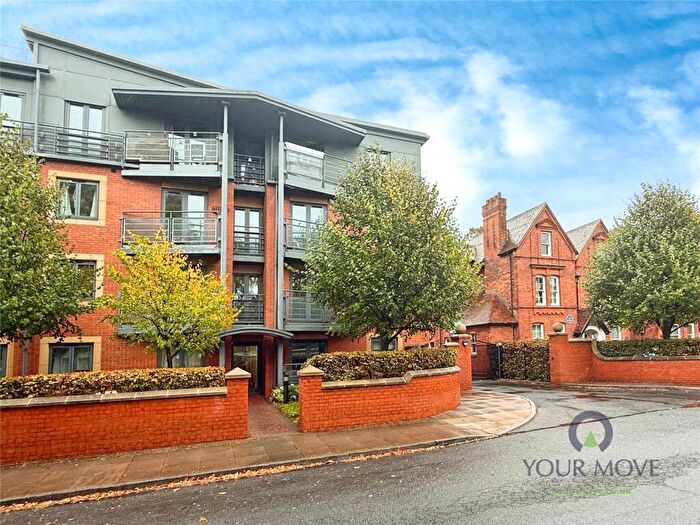 2 Bedroom Flat For Sale In Manor Road, Edgbaston, Birmingham, West Midlands, B16