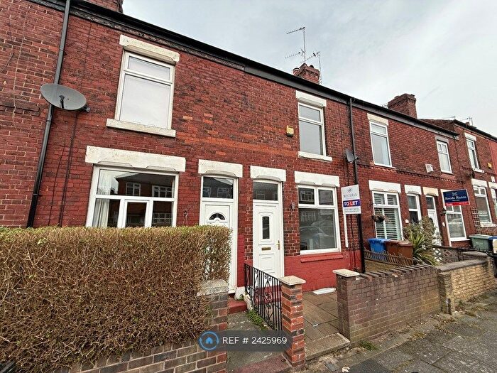 2 Bedroom Terraced House To Rent In Courthill Street, Stockport, SK1
