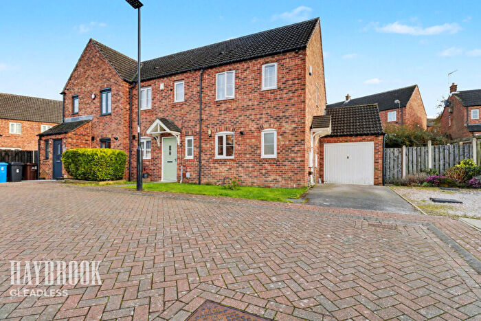 2 Bedroom End Of Terrace House For Sale In Bassledene Court, Sheffield, S2