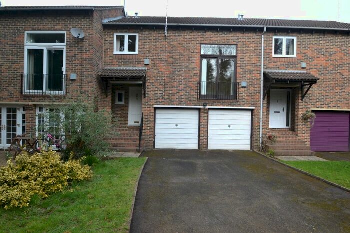 3 Bedroom Terraced House To Rent In Oldacres, Maidenhead, SL6
