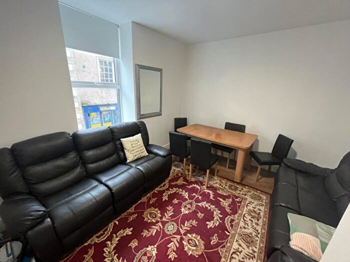 6 Bedroom Private Hall To Rent In A Church Street, Lancaster, LA1