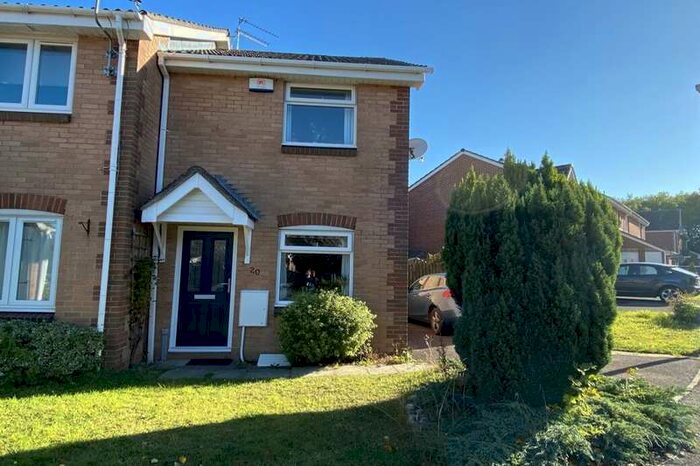 2 Bedroom Property To Rent In Lindsey Close, Portishead, Bristol, BS20