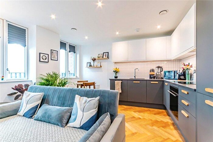 1 Bedroom Flat For Sale In Scarbrook Road, Croydon, CR0