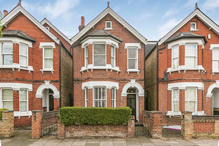 4 Bedroom Detached House To Rent In Burton Road, Kingston Upon Thames, KT2