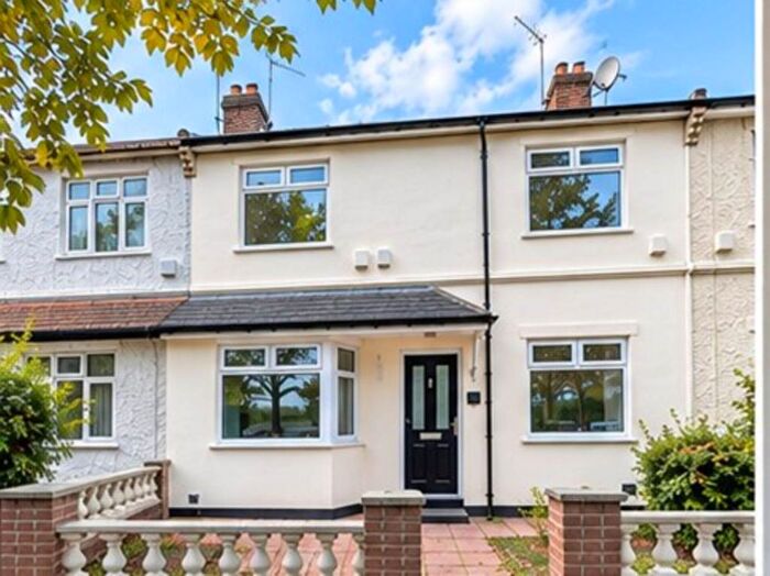 4 Bedroom Terraced House To Rent In Reynolds Avenue, Manor Park, E12