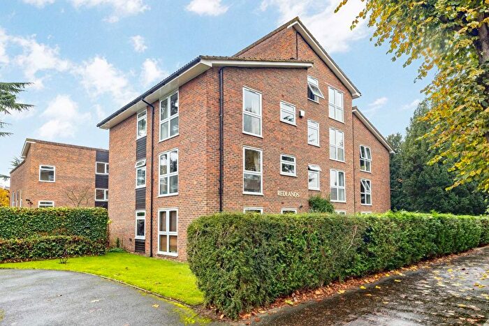 2 Bedroom Flat To Rent In Cromwell Road, Teddington, TW11