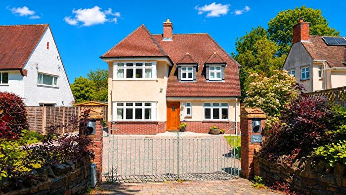 3 Bedroom Detached House For Sale In Old Gloucester Road, Alveston, Bristol, BS35