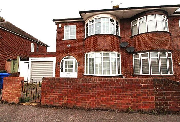 3 Bedroom Semi-Detached House For Sale In St. Helens Road, Sheerness, ME12