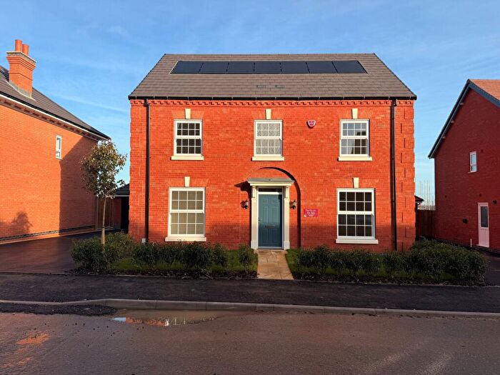 4 Bedroom Detached House For Sale In Lutterworth Road, Burbage, Hinckley, LE10