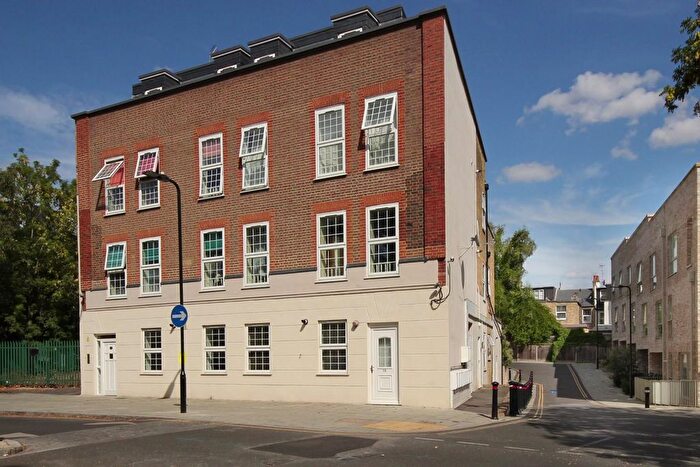 2 Bedroom Flat For Sale In Church Road, W3
