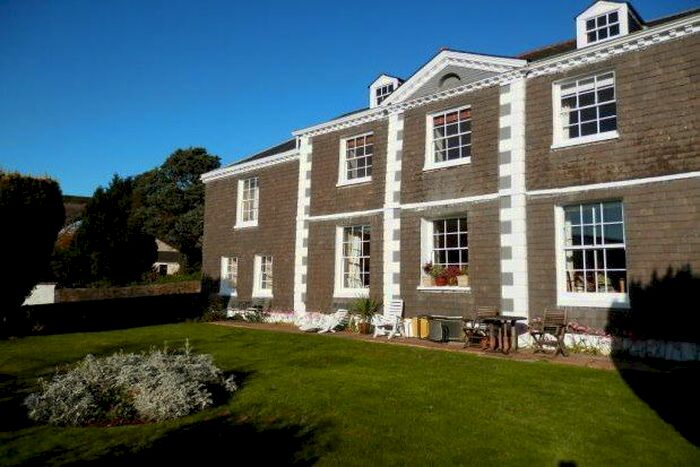 1 Bedroom Flat To Rent In Benson House, Truro, TR1