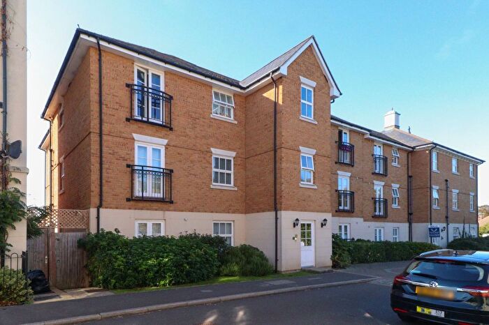 1 Bedroom Flat For Sale In College Square, Westgate, Kent, CT8