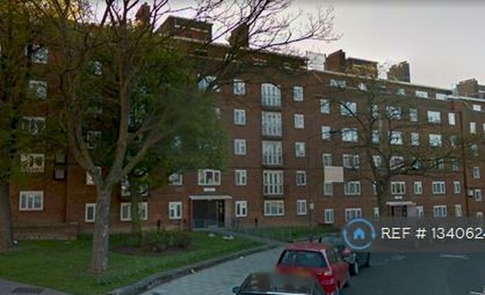 4 Bedroom Flat To Rent In Perth Court, London, SE5