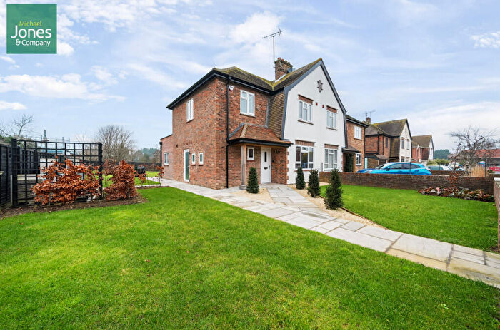 3 Bedroom Semi-Detached House To Rent In West Drive, Angmering, Littlehampton, West Sussex, BN16