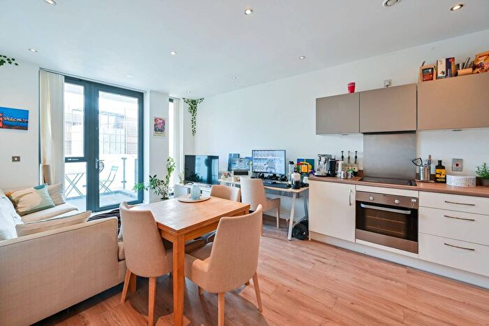 1 Bedroom Flat To Rent In Quebec Way, Canada Water, London, SE16