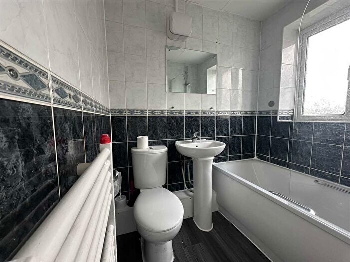 4 Bedroom Semi-Detached House To Rent In Derwent Crescent, Stanmore, HA7