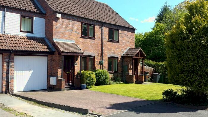 3 Bedroom Terraced House To Rent In Kesworth Drive, Priorslee, Telford TF2