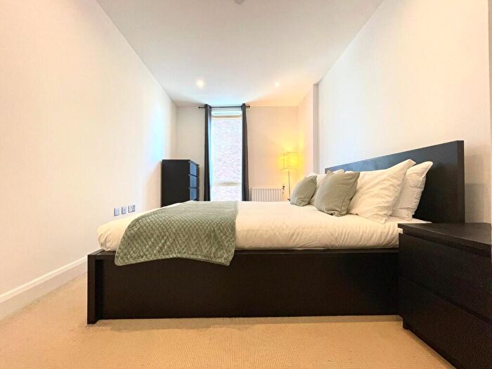 1 Bedroom Flat To Rent In Barry Blandford Way, London, E3