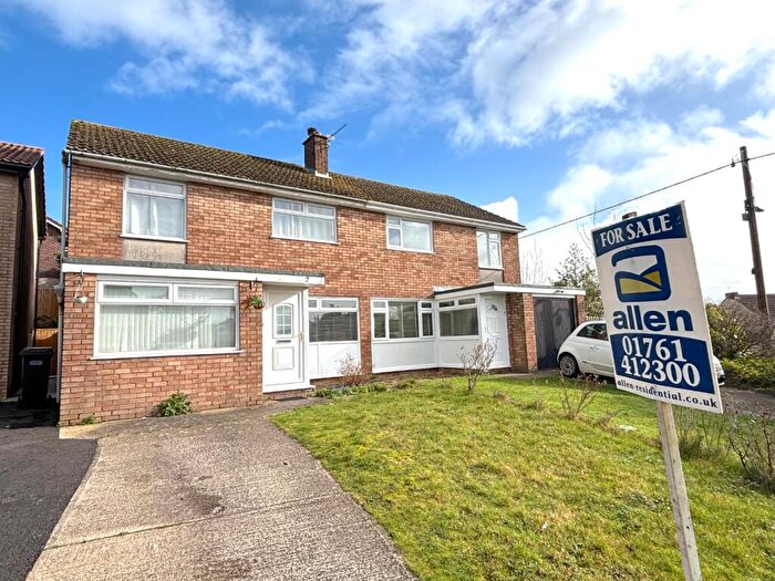 3 Bedroom Semi-Detached House For Sale In Southlands Drive, Timsbury, Bath, BA2