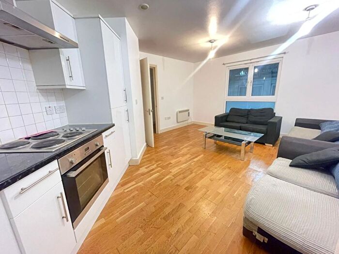 1 Bedroom Flat To Rent In Bellevue Court, A High Road, London, N22