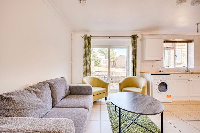 5 Bedroom Property To Rent In Warwick Road, Canterbury, CT1