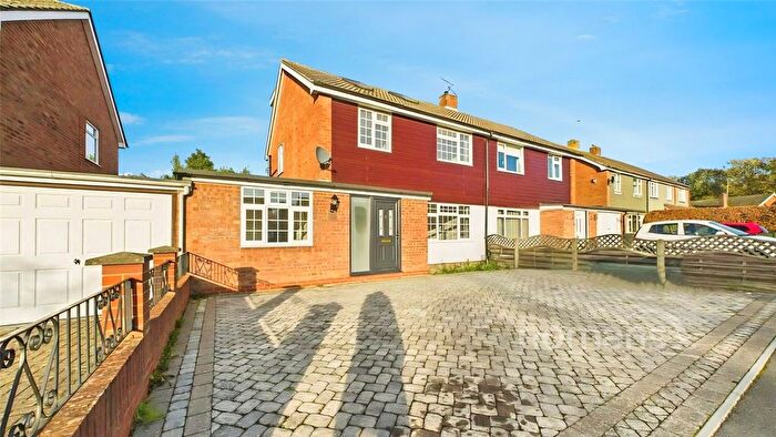 5 Bedroom Semi-Detached House To Rent In Hazel Road, Mytchett, Camberley, GU16