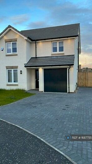 4 Bedroom Detached House To Rent In Ballindalloch Drive, Newarthill, Motherwell, ML1