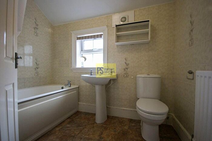 5 Bedroom Terraced House To Rent In Oak Tree Lane, Selly Oak, Birmingham, B29