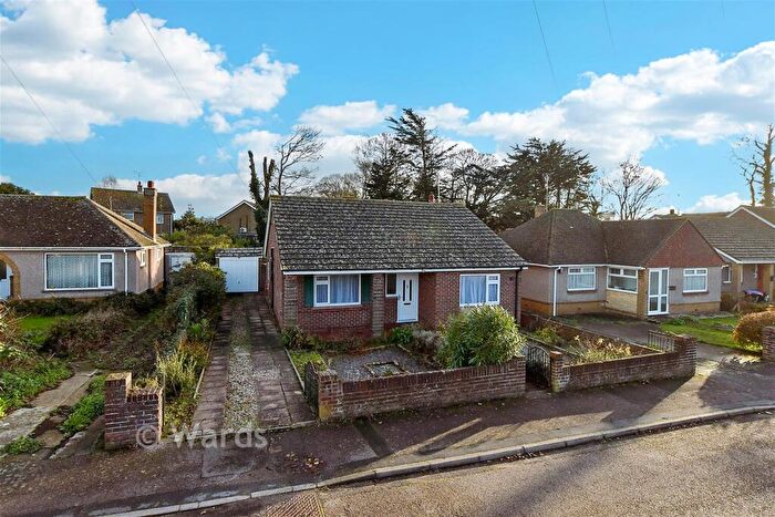 3 Bedroom Detached Bungalow For Sale In Dane Court Gardens, Broadstairs, Kent, CT10