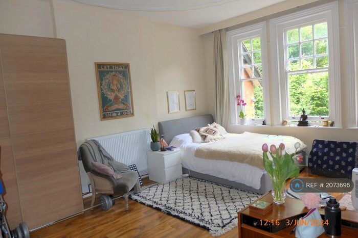 1 Bedroom Flat To Rent In Highgate, London, N6