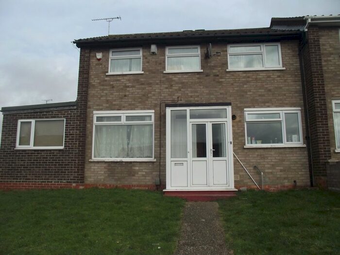 5 Bedroom Semi-Detached House To Rent In Forest Road, Colchester, CO4