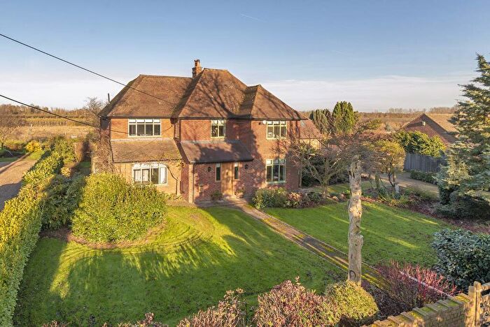 4 Bedroom Detached House For Sale In Stunning Residence, Land & Annex - Bredgar, ME9