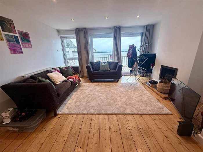 2 Bedroom End Of Terrace House To Rent In B Clifton Wood Crescent, Bristol, BS8