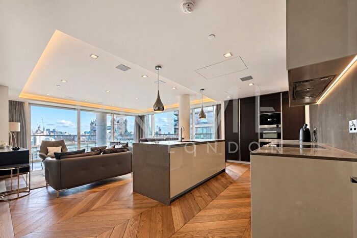 3 Bedroom Flat To Rent In Sandringham House, One Tower Bridge, London, SE1