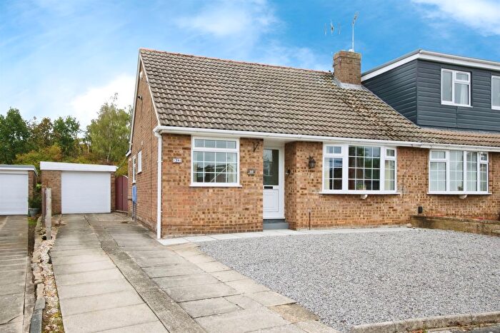 2 Bedroom Semi-detached Bungalow For Sale In Riverside Crescent, Huntington, York, YO32