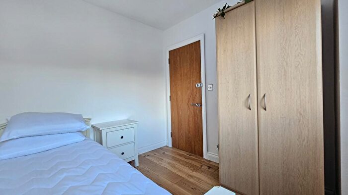 1 Bedroom House To Rent In Arran Close, Erith, DA8