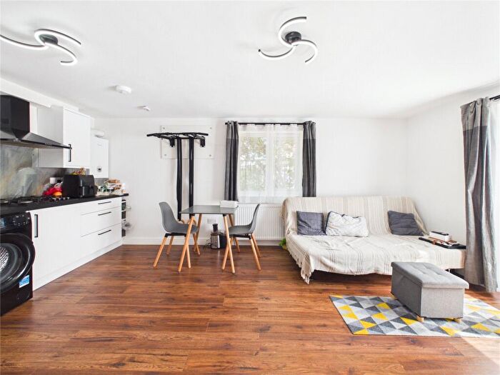 1 Bedroom Apartment For Sale In Brook Court, Bristol, BS13